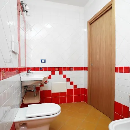 アパートホテル La Pigna 4*