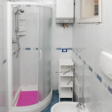 アパートホテル La Pigna ロゾリーナ・マーレ